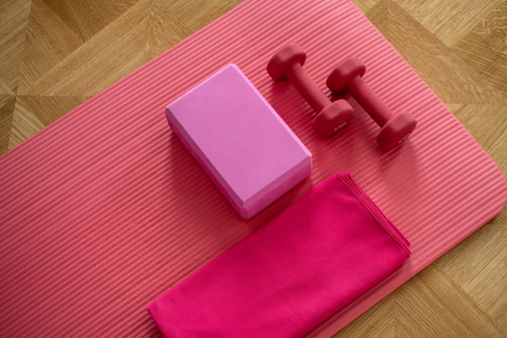 Mastering the First Impression: Your intriguing post title goes here pink exercise mat with weights